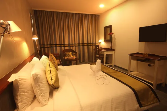Green, Premium, Double Bed، The Fern Residency Miramar 4/5