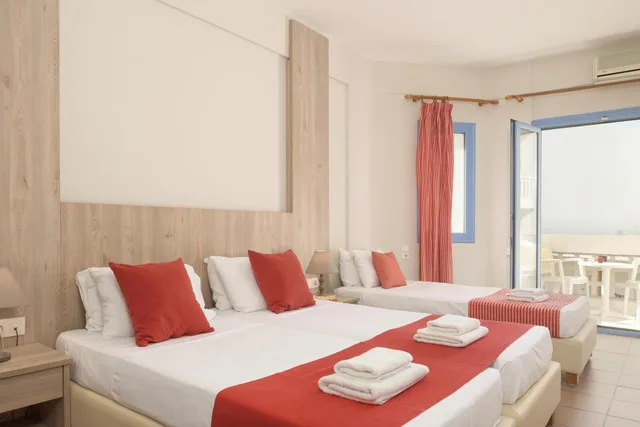 غرفة قياسية بشرفة، Central Hersonissos Hotel 1/1