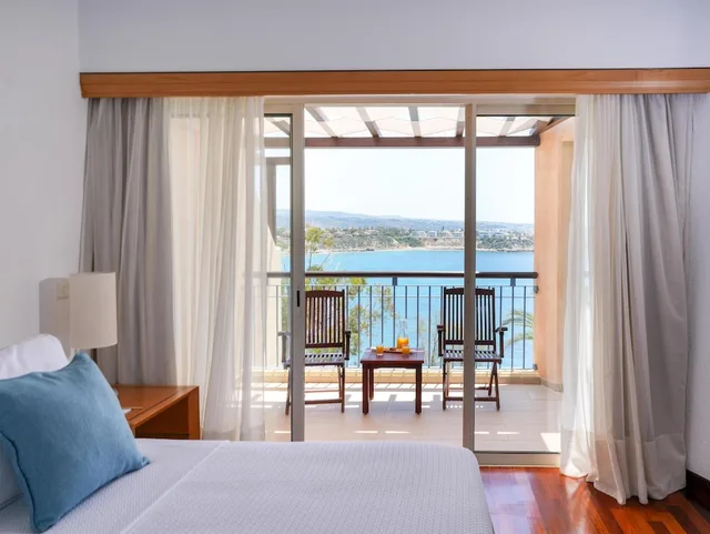 جناح بسرير مزدوج وسريرين منفصلين بإطلالة على البحر بغرفة نوم واحدة، Thalassa Boutique Hotel and Spa - Adults Only 2/4