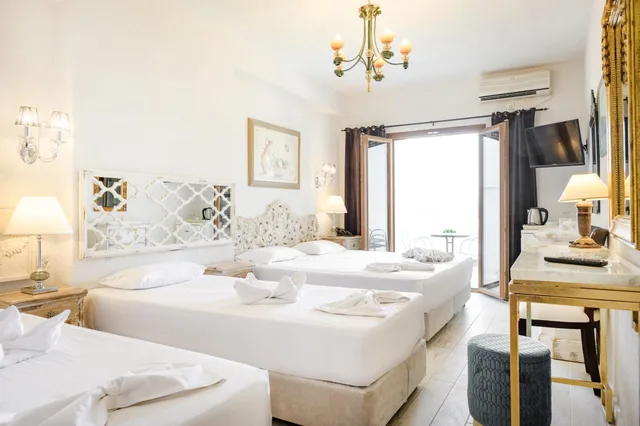 غرفة سوبيريور رباعية، Leandros Hotel 3/10
