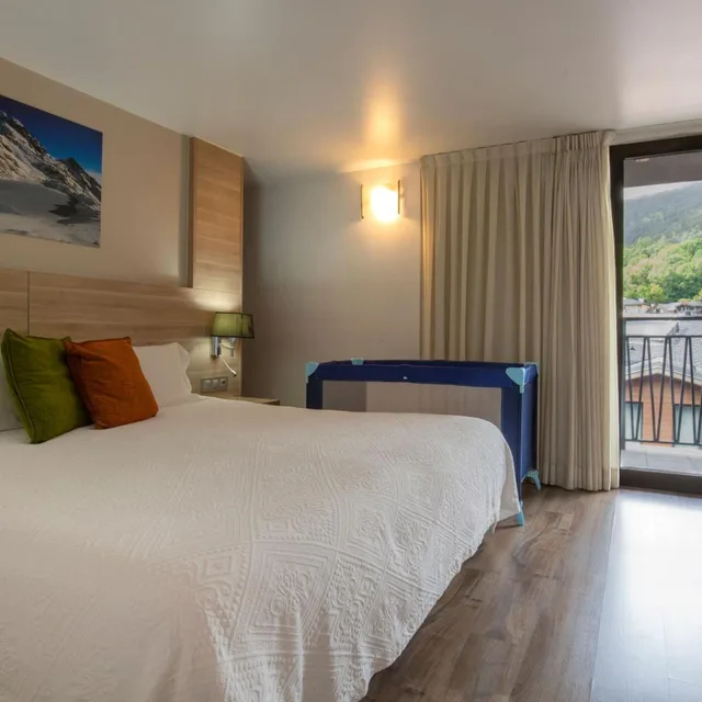 غرفة ثلاثية، Hotel Del Pui 2/10