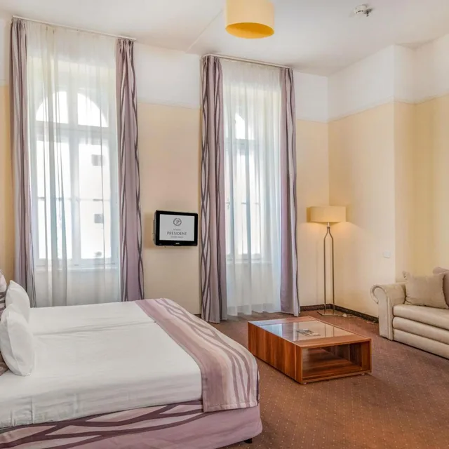 جناح جونيور كلاسيكي، Hotel President Budapest Affiliated By Meliá 2/3