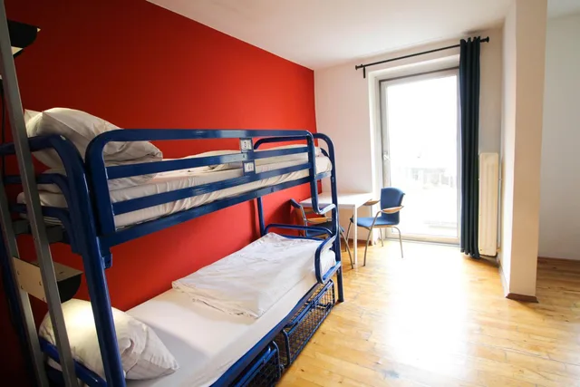 سكن مشترك مختلط بستة أسرّة وأسرّة بطابقين، The 4 You Hostel Hotel 2/4