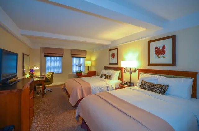 غرفة ديلوكس بسريرين كوين بمطبخ صغير، San Carlos Hotel 3/9