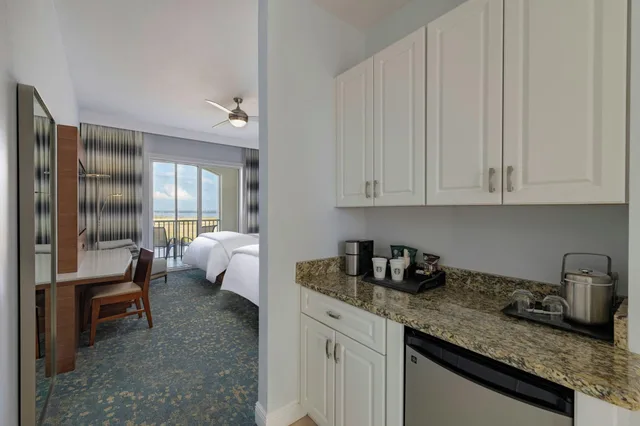 غرفة رباعية بإطلالة على النهر، Westin Cape Coral Resort Formely the Resort At Marina Village 5/6