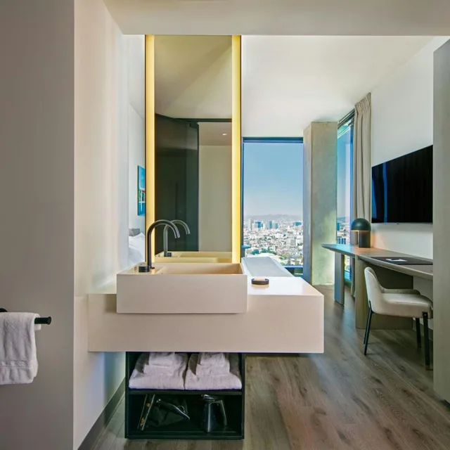 غرفة ركنية بسرير كينج بإطلالة على المدينة، AC Hotel Downtown Los Angeles 4/5