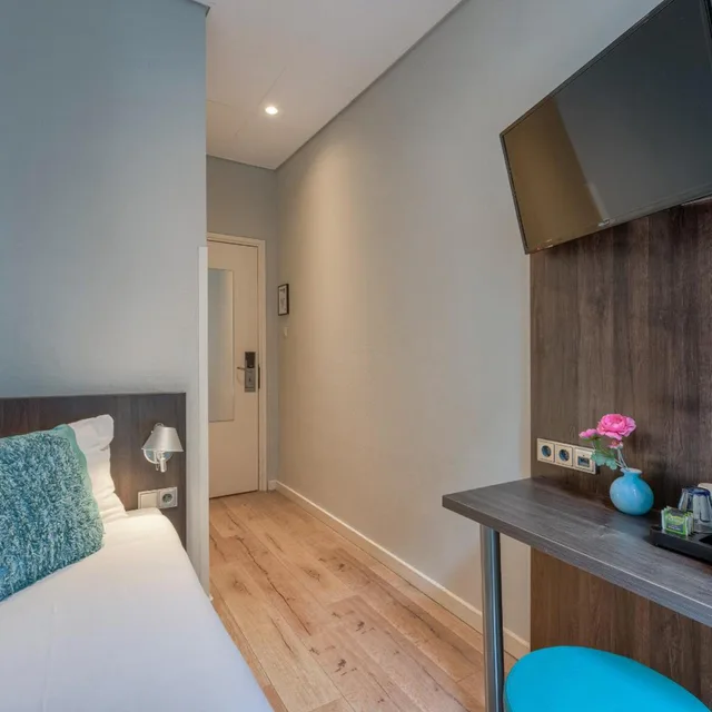 غرفة مفردة، Hotel Damsquare 10/30