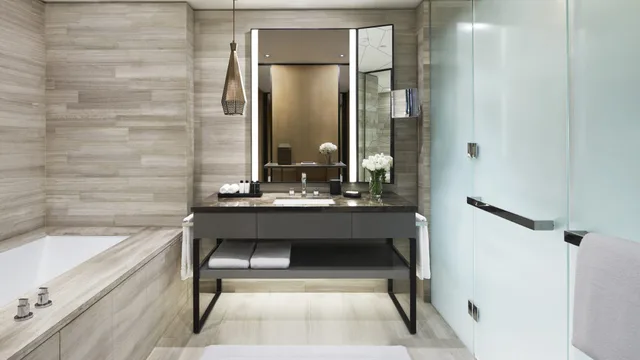 Garden, Deluxe, Suite، Four Seasons Hotel Bengaluru At Embassy One 2/2