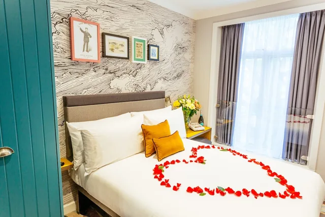 Standard, Double Bed, Oliver Plaza Hotel 1/4