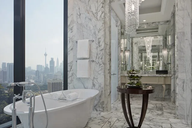 جناح رئاسي بسرير كينج بإطلالة، THE ST. REGIS KUALA LUMPUR 3/4