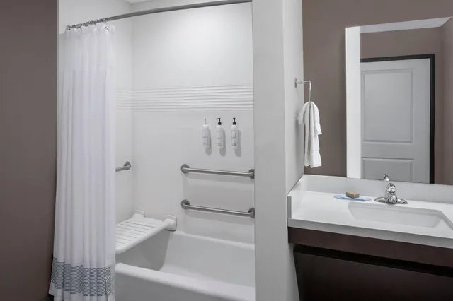 جناح بغرفتي نوم لذوي الإعاقة، Towneplace Suites Big Spring 3/3