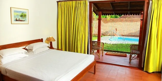 Pool, Bamboo, Villa, Queen Bed، Abad Whispering Palms 2/6