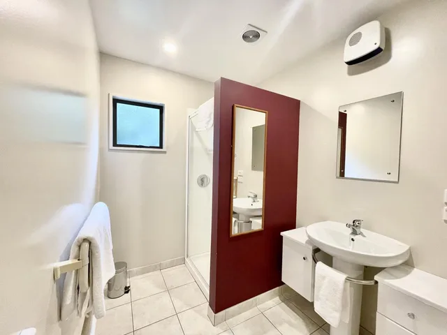 Studio, King Bed, Garden and Mountain View، ALPINE VIEW LODGE 3/4