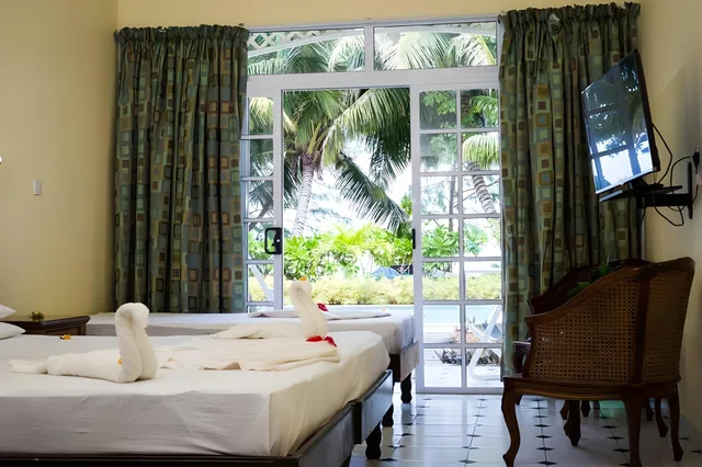 غرفة قياسية بسرير مزدوج، Palm Beach Hotel 1/2