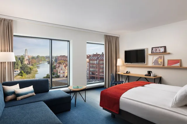 غرفة بريميوم بسرير كينج بإطلالة على النهر، Holiday Inn Gdansk - City Centre 5/10