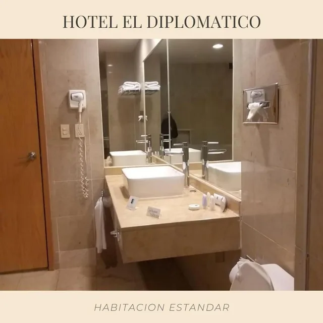 غرفة قياسية، El Diplomatico 3/3