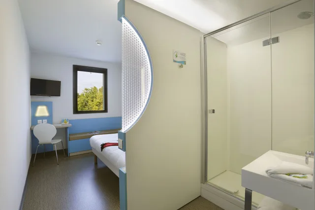 غرفة قياسية بغرفة نوم واحدة مفردة بسرير مزدوج، First Inn Blois 5/7