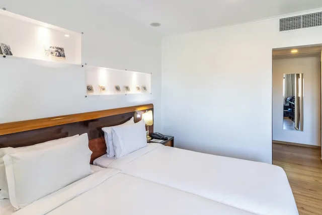 Comfort, Twin Beds, Garden View, Hotel AS Lisboa 1/10