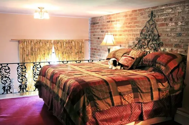 Junior Suite, Studio, King Bed, Courtyard View، The Olivier House Hotel 1/4