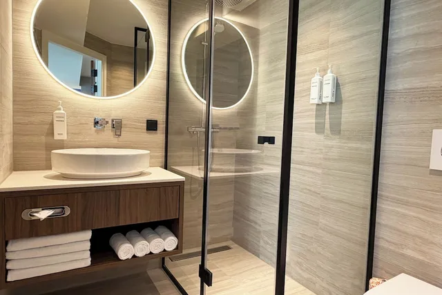 غرفة عائلية بسرير كينج وسرير بطابقين، TRYP by Wyndham Badhotel The Hague Scheveningen 4/4