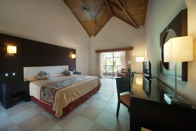 غرفة سوبيريور بسرير كينج، Caribe Deluxe Princess 4/10