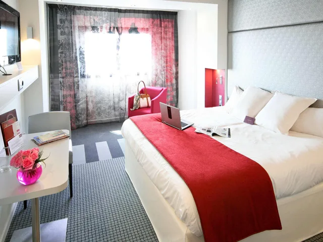 غرفة بسرير مزدوج، Hotel Mercure Paris Montmartre Sacre-Coeur 2/6