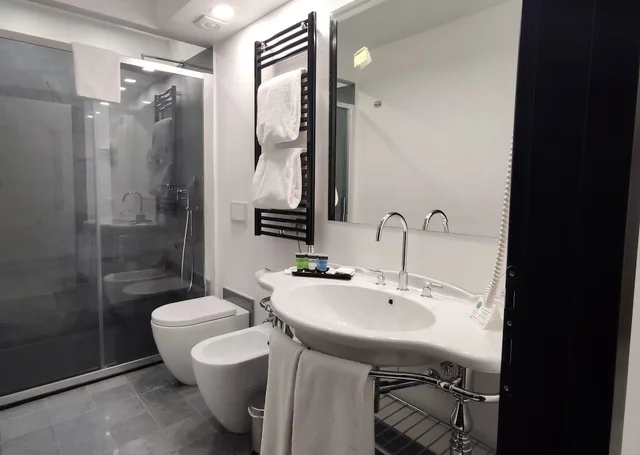 Palazzo, Junior Suite, Queen Bed, Sofa, Kitchen، Casual Rinascimento Firenze 5/8