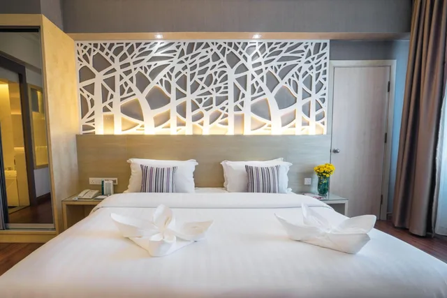 Junior Suite, Crystal Crown Hotel Petaling Jaya 4/8