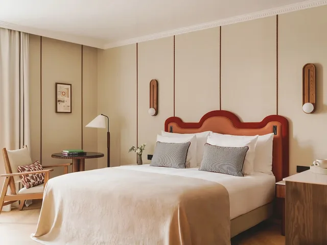 Paseo, Superior, Queen Bed, Terrace, Condes de Barcelona 3/7