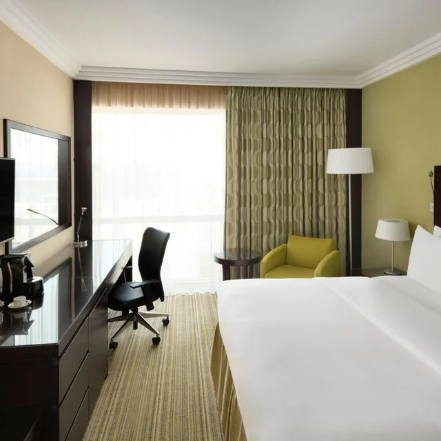 Swiss Advantage, Twin Beds، فندق كراون بلازا جدة(Crowne Plaza Jeddah) 2/7