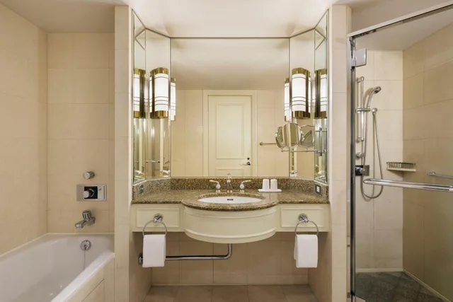 Deluxe, Twin Beds, Concierge Level، Nagoya Marriott Associa Hotel 6/7