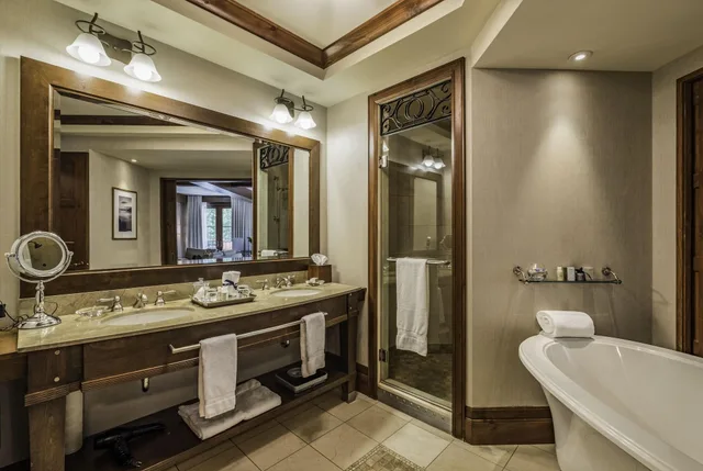 غرفة تنفيذية، Hotel Quintessence 2/3