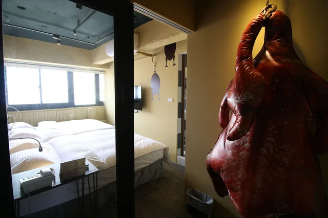 غرفة بزنس رباعية بسريرين مزدوجين، R10 Eco Hotel 6/10
