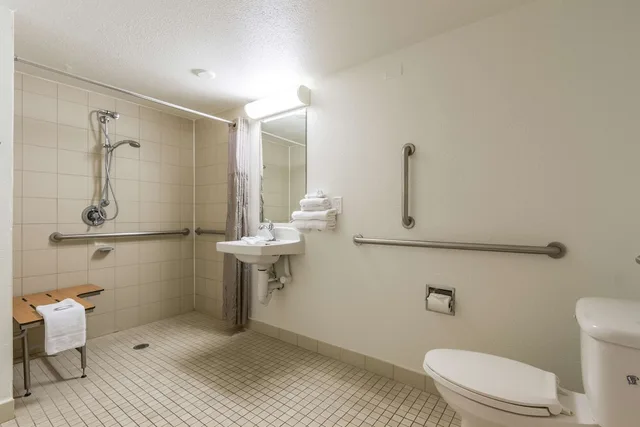 غرفة قياسية بسرير كوين، Motel6 Tempe, AZ – Phoenix Airport – Priest Dr 6/9