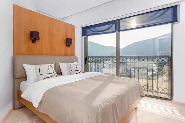 جناح بريميوم بسريرين كوين وسريرين منفصلين، Hotel KADMO by Aycon 1/8