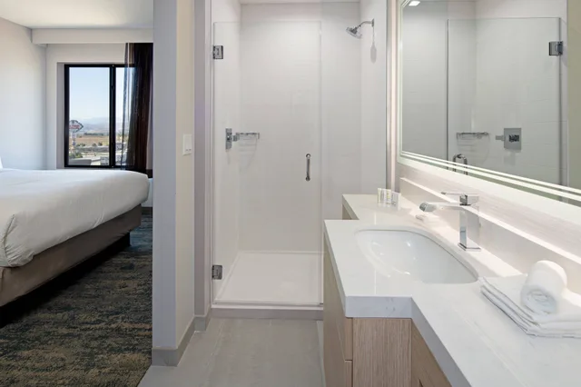 جناح بسرير كينج، SpringHill Suites by Marriott Valencia 3/4