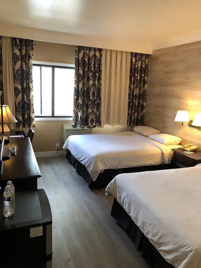 غرفة ديلوكس بسريرين كوين، Garden Suite Hotel 3/7