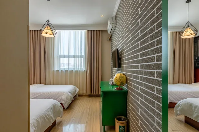 Deluxe, Single Bed, Dragon King Hostel 7/8