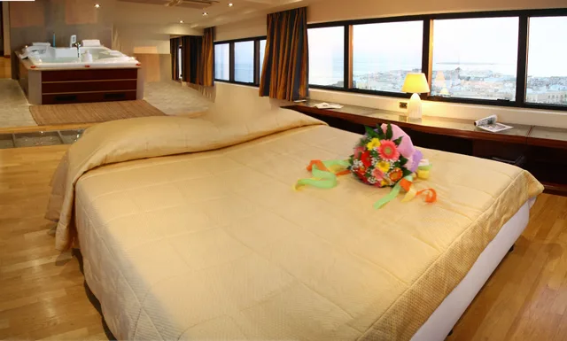 جناح تنفيذي بسرير مزدوج بإطلالة على البحر، Bellavista Club 2/3