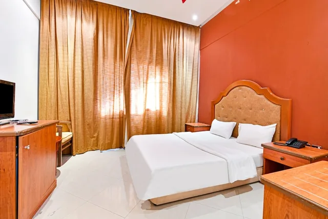 استوديو بسرير كينج، OYO 118 Revira Hotel 10/10