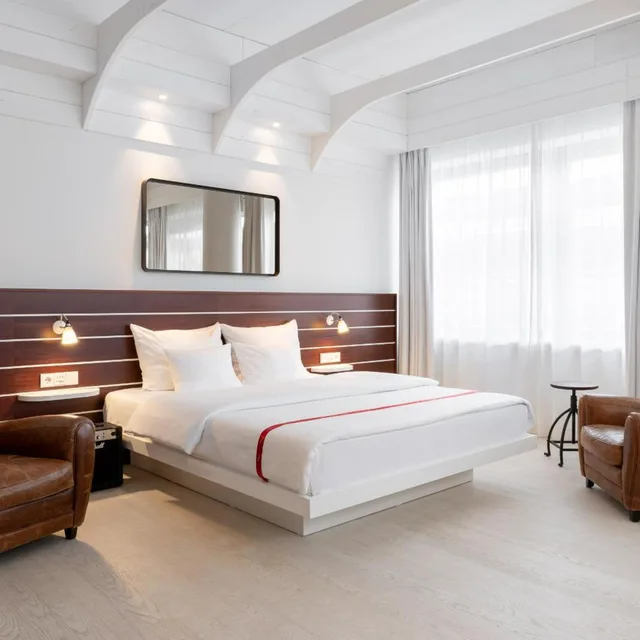 Ruby, Upgrade، Ruby Lotti Hotel Hamburg 1/4
