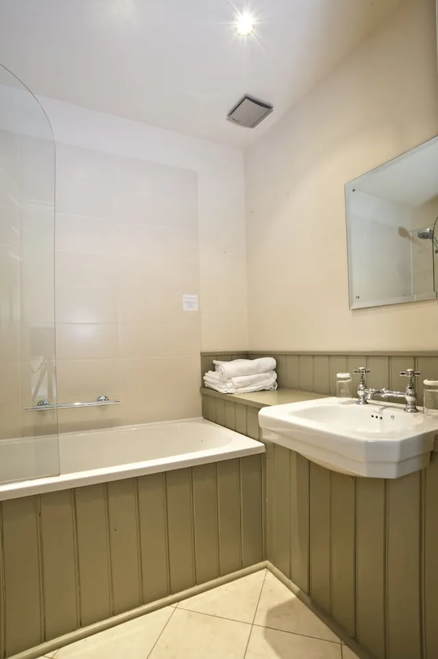 Standard, Double Bed, Cuckoo Brow Inn 4/4