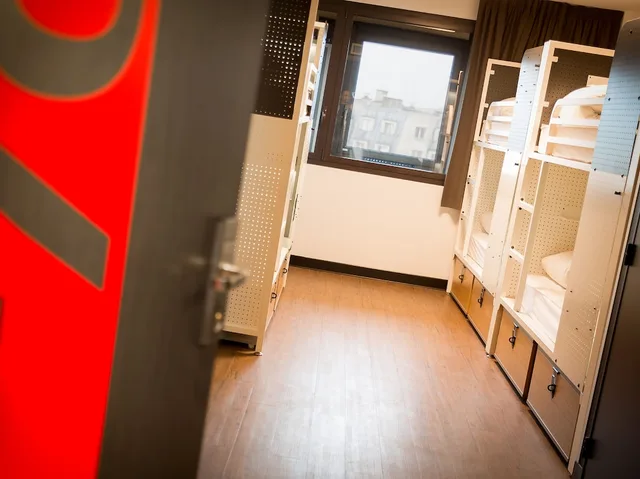 سكن مشترك مختلط بستة أسرّة وأسرّة بطابقين، Generator Hostel Paris 2/9