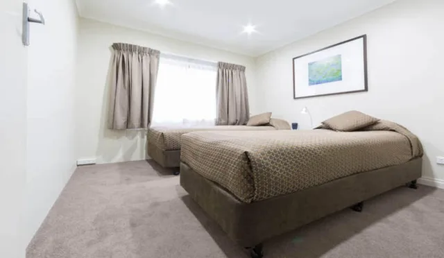 2 Bedrooms, Court, Premium, Apartment، FORREST HOTEL AND APARTMENTS 2/5