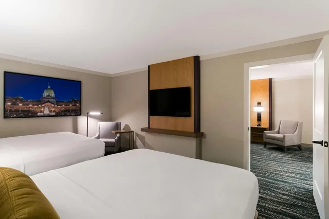 Suite, Multiple Beds, Accessible، Best Western Premier The Central Hotel & Conference Center 1/6