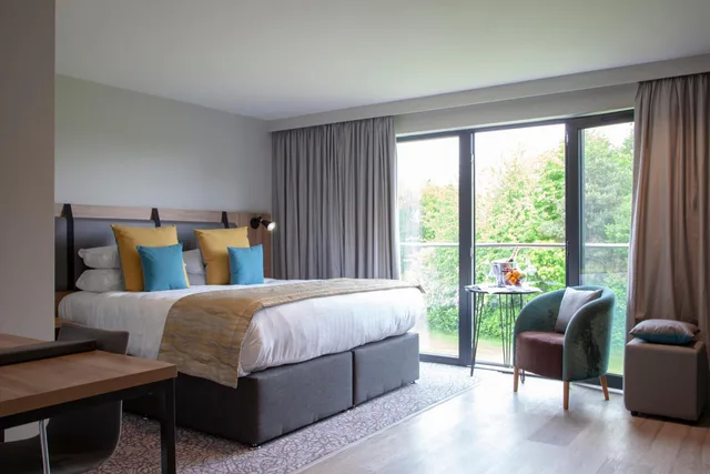 غرفة بريفيليج بسرير كينج، Mercure Newcastle George Washington Hotel Golf and Spa 2/7