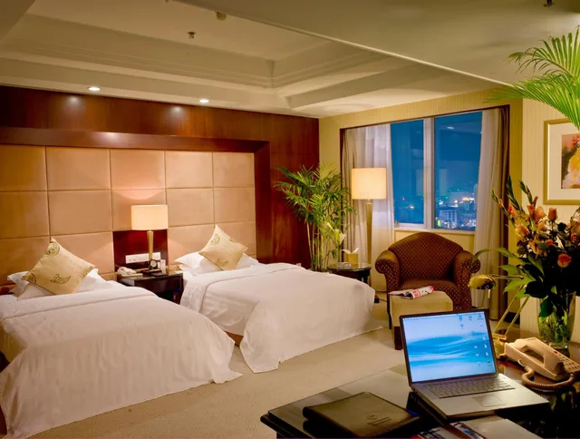 غرفة عائلية، Huafang Jinling International Hotel Zhangjiagang 4/4