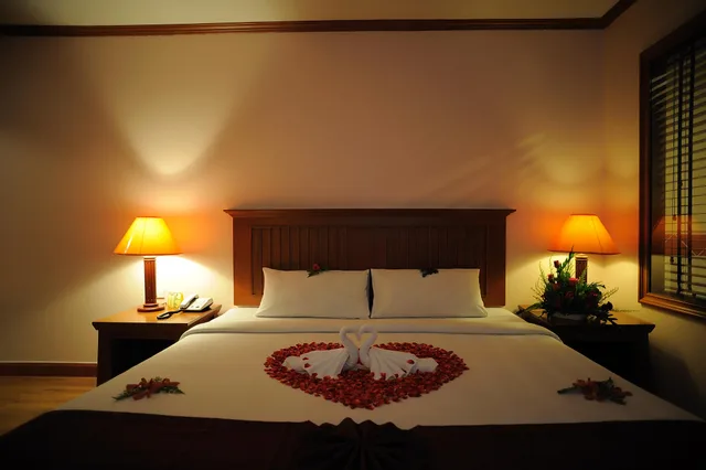 غرفة بريميوم بإطلالة على المسبح، Baumanburi Hotel 3/8