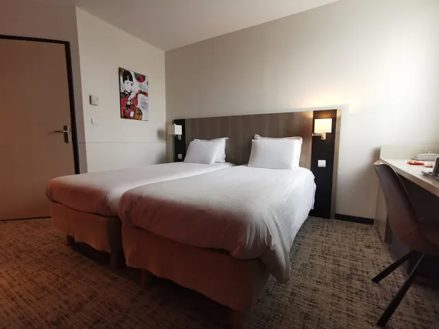 غرفة قياسية بسريرين منفصلين، MERCURE Chartres Est 5/8