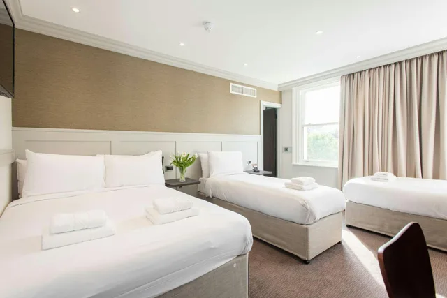 غرفة كومفورت ثلاثية، The Mowbray Court Hotel 1/1